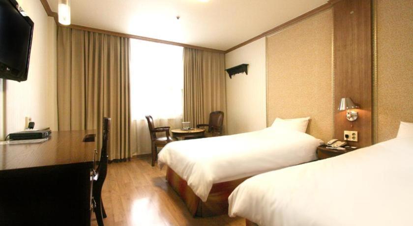 Hotel Olympic Changwon Eksteriør billede