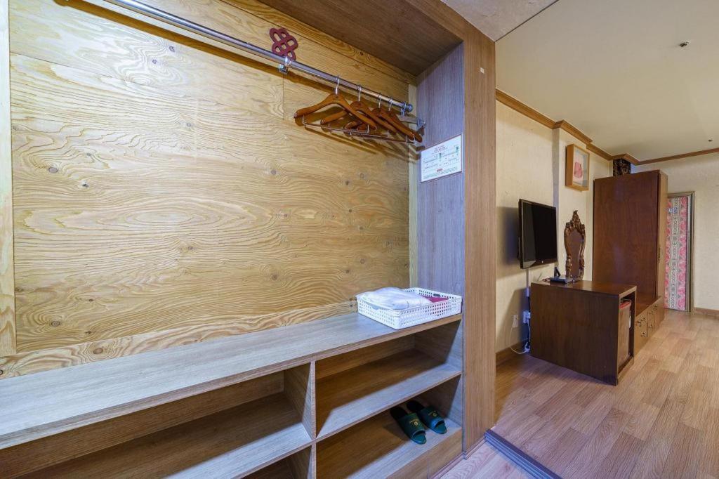 Hotel Olympic Changwon Eksteriør billede