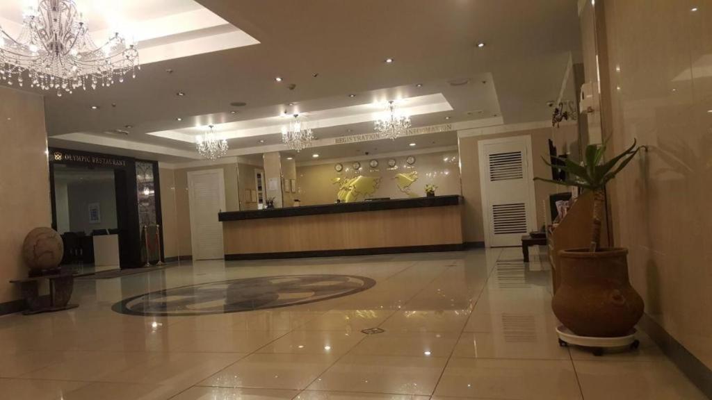 Hotel Olympic Changwon Eksteriør billede